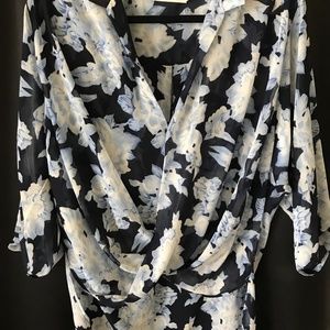 Boutique floral women’s blouse size large
